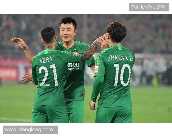 李磊专访:从青涩少年到排球明星的奋斗与成长历程回顾 李磊专访:从青涩少年到排球明星的奋斗与成长历程回顾