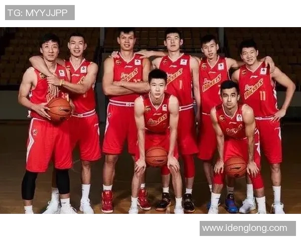 2017赛季CBA福建队与八一队激战回顾及精彩瞬间分析