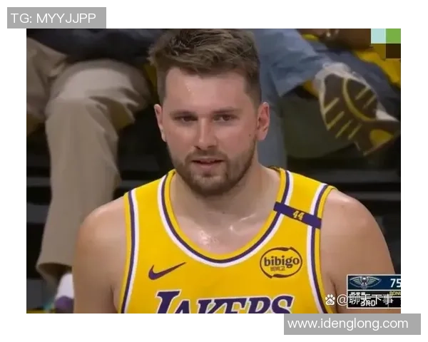 东契奇与莫里斯的对决谁能在赛场上笑到最后揭开胜负之谜