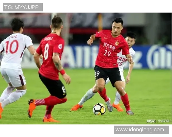 权健与恒大对决分析各国球迷热议赛事背后的故事与影响
